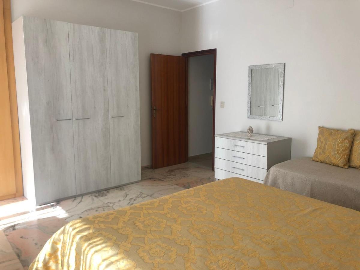 Casa Di Lucia Apartment Forza d'Agro Luaran gambar